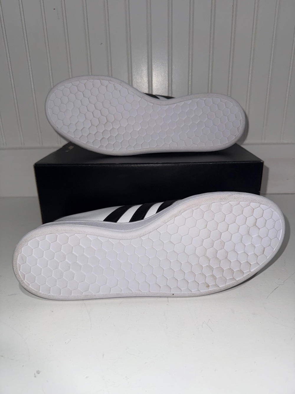 Adidas Grand Court 2.0 Sneaker - Men's - Size 8.5 - Picture 3 of 5